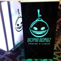 Vape Brand Cubix High Boy Table Vape Brand Cubix High Boy Table